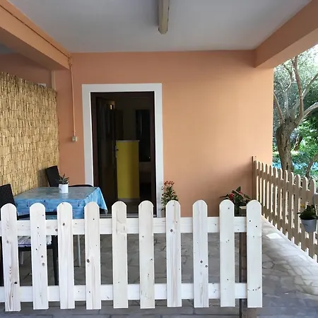 Apartments Tartuga Rab Town