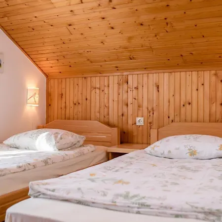 Apartment Apartments Tartuga Rab Town