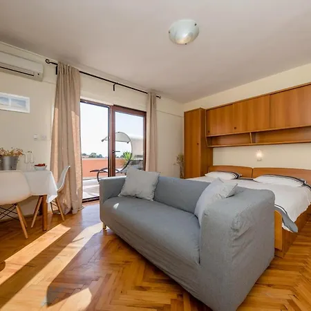 Apartments Tartuga *