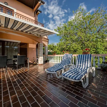 Apartments Tartuga *